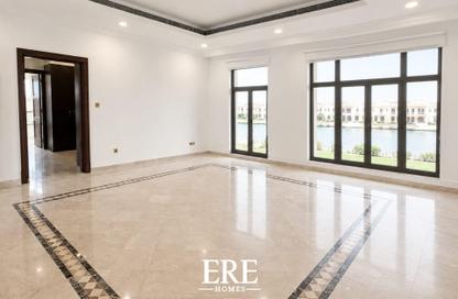 Villa - 5 Bedrooms - 6 Bathrooms for rent in Garden Homes Frond C - Garden Homes - Palm Jumeirah - Dubai