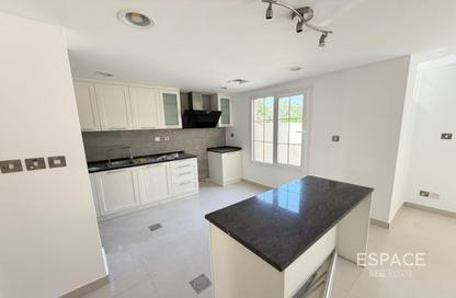 Villa - 2 Bedrooms - 2 Bathrooms for rent in Springs 15 - The Springs - Dubai