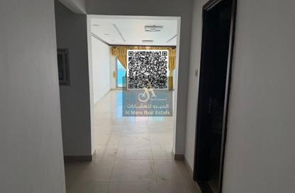 Apartment - 2 Bedrooms - 3 Bathrooms for rent in Corniche Tower - Ajman Corniche Road - Ajman