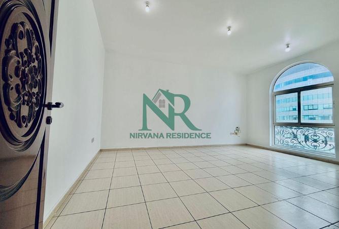 76565330 - Property Image 2