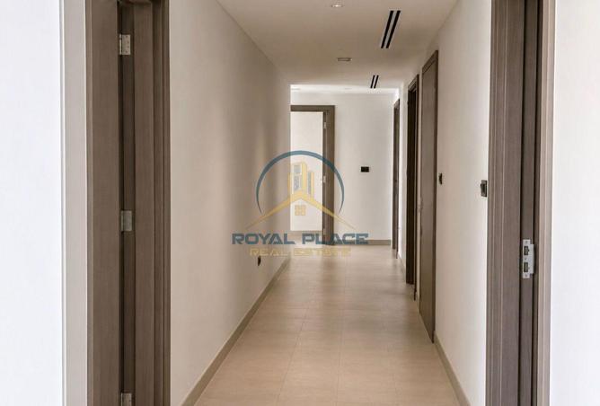 94016545 - صورة العقار 2