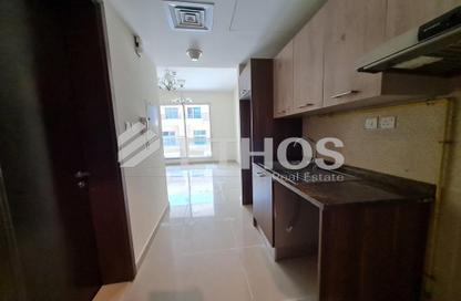 Apartment - Studio - 1 Bathroom for rent in Roxana Residence C - Roxana Residences - District 12 - Jumeirah Village Circle - Dubai