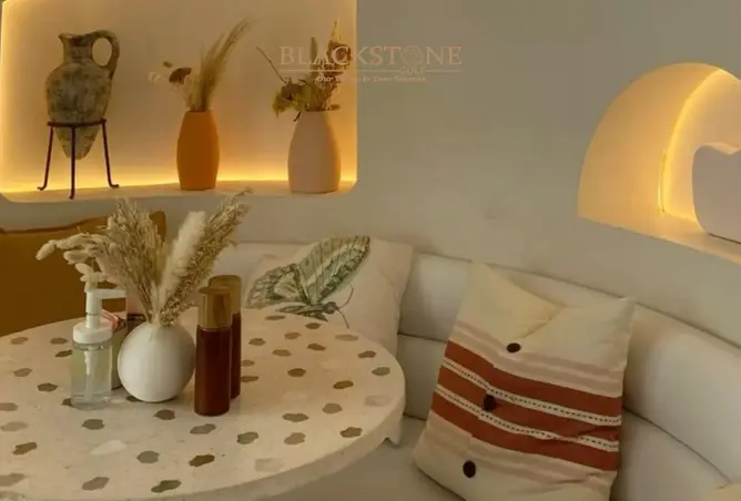 142826255 - Property Image 3