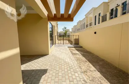 Townhouse - 5 Bedrooms - 6 Bathrooms for rent in Malta - Damac Lagoons - Dubai
