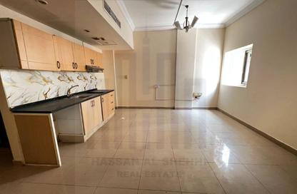 Apartment - Studio - 1 Bathroom for rent in Fire Station Road - Muwaileh - Sharjah Apartment - Studio - 1 Bathroom for rent in Fire Station Road - Muwaileh - Sharjah