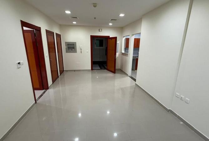 73123010 - Property Image 3