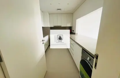 Apartment - 2 Bedrooms - 3 Bathrooms for rent in Vida 1 - Vida Residences - Aljada - Sharjah