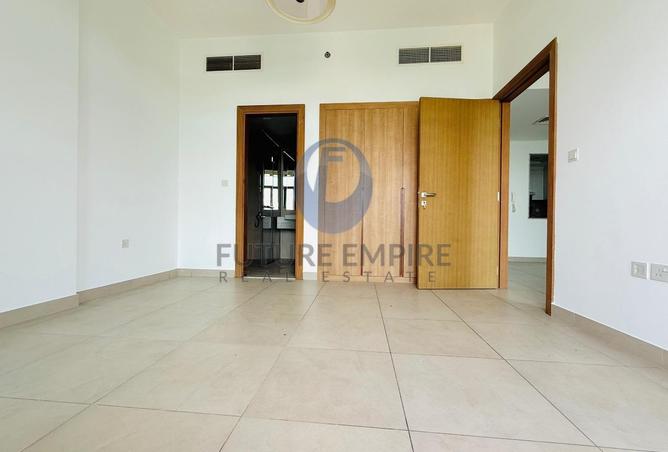 76573899 - صورة العقار 3