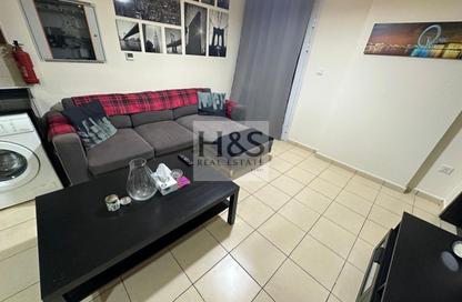 Apartment - 1 Bedroom - 2 Bathrooms for rent in Autumn - Seasons Community - District 15 - Jumeirah Village Circle - Dubai
