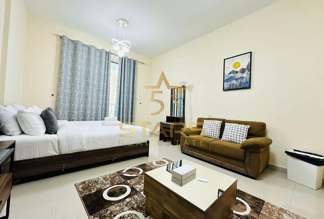 73852057 - Property Image 3