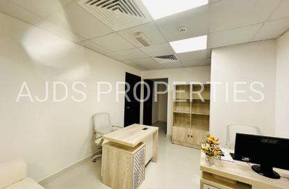 Office Space - Studio - 1 Bathroom for rent in Silver Home Building - Hor Al Anz - Deira - Dubai