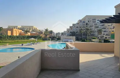 شقة - غرفة نوم - 2 حمامات للايجار في فيروز - باب البحر - جزيرة المرجان - رأس الخيمة