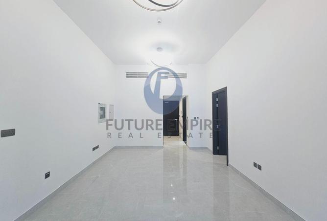 83233798 - Property Image 3