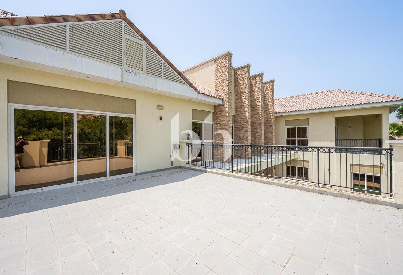 Expansive Plot | Private Pool | Ugraded photo 20