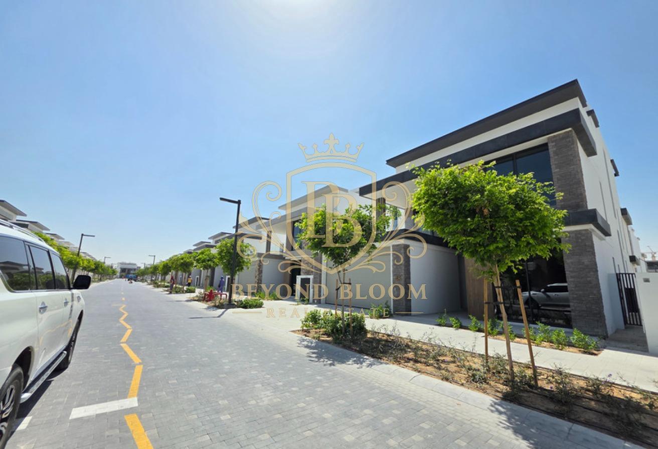 Corner Unit | Ready to Move-In | 4 Bed with Suite photo 20