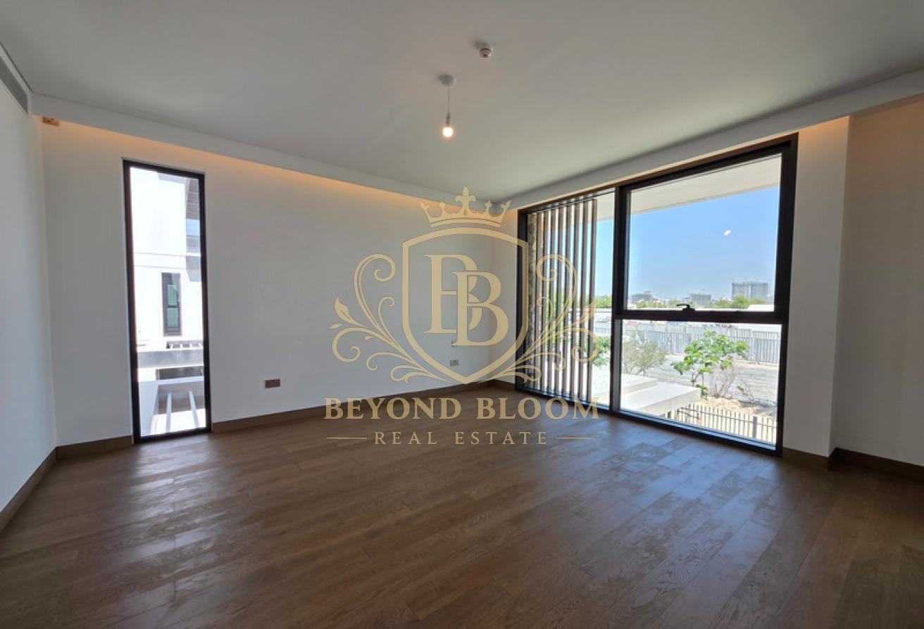 Corner Unit | Ready to Move-In | 4 Bed with Suite photo 10