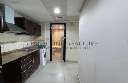 Apartment - Studio - 1 Bathroom for rent in Goldcrest Views 2 - JLT Cluster J - Jumeirah Lake Towers - Dubai