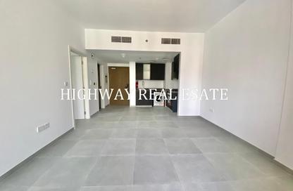 Apartment - 1 - 2 for rent in Tiraz 3 - Aljada - Sharjah Apartment - 1 - 2 for rent in Tiraz 3 - Aljada - Sharjah