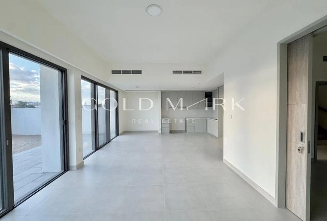 79441577 - Property Image 2