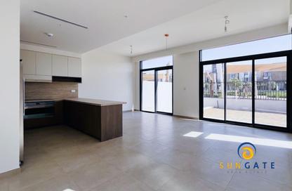 Townhouse - 4 - 5 for rent in Mudon Al Ranim 2 - Mudon - Dubai