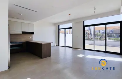 Townhouse - 4 Bedrooms - 5 Bathrooms for rent in Mudon Al Ranim 2 - Mudon - Dubai