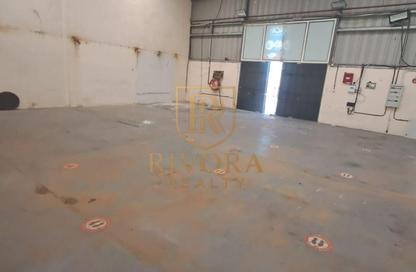 Warehouse - Studio for rent in Al Goze Building - Al Quoz 1 - Al Quoz - Dubai