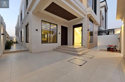 Villa - 5 Bedrooms - 7+ Bathrooms for sale in Al Yasmeen 1 - Al Yasmeen - Ajman