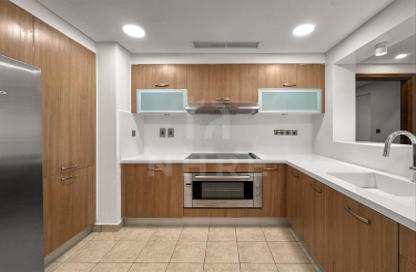 Apartment - 2 - 3 for rent in Marina Residences 3 - Marina Residences - Palm Jumeirah - Dubai