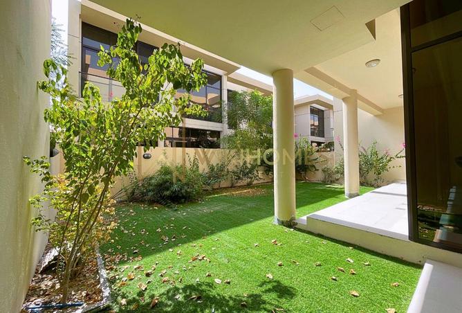 83213160 - Property Image 3