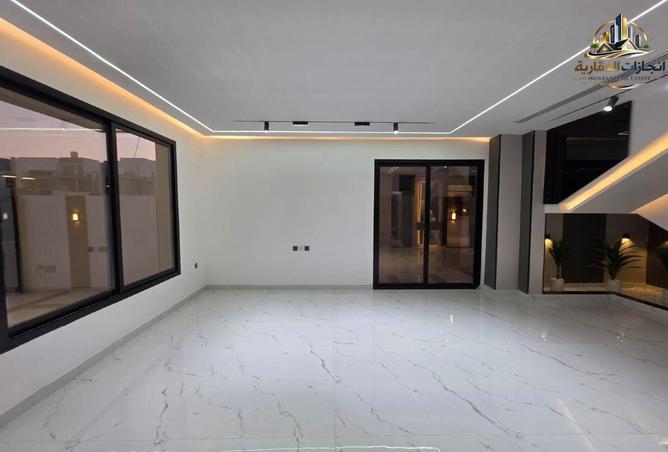 123382874 - Property Image 3