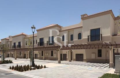 Townhouse - 3 Bedrooms - 4 Bathrooms for sale in Bloom Living - Zayed City (Khalifa City C) - Khalifa City - Abu Dhabi