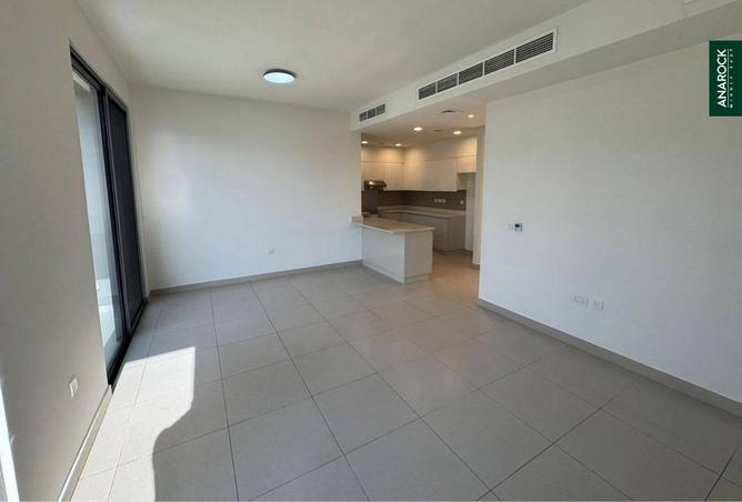 74233898 - Property Image 3