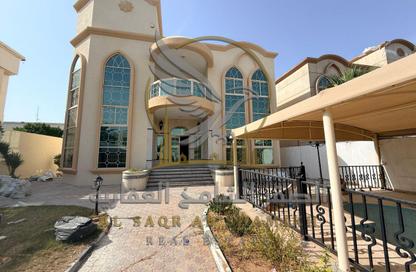 Apartment - 4 Bedrooms - 6 Bathrooms for rent in Sharqan - Al Heerah - Sharjah Apartment - 4 Bedrooms - 6 Bathrooms for rent in Sharqan - Al Heerah - Sharjah