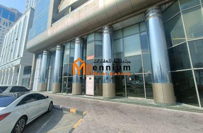 Show Room - Studio - 2 Bathrooms for rent in Al Ferasa Tower - Al Majaz 1 - Al Majaz - Sharjah