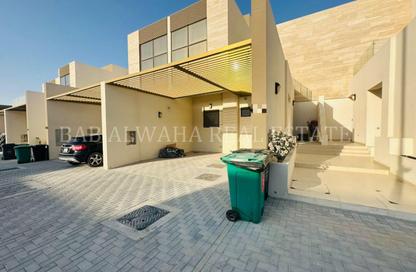Villa - 3 - 5 for sale in Viridian at the Fields - The Fields - District 11 - Mohammed Bin Rashid City - Dubai