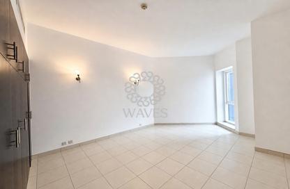 Apartment - 3 - 3 for rent in Latifa Tower - Sheikh Zayed Road - Dubai