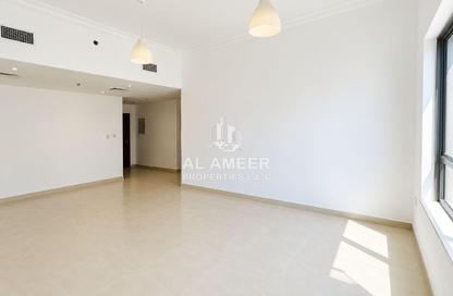 Apartment - 1 - 1 for rent in Al Asmawi Building - Barsha Heights (Tecom) - Dubai Apartment - 1 - 1 for rent in Al Asmawi Building - Barsha Heights (Tecom) - Dubai