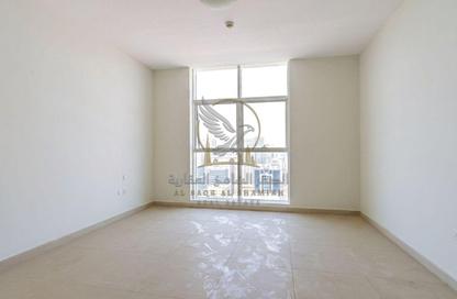 Apartment - 2 - 3 for rent in New Al Taawun Road - Al Taawun - Sharjah