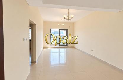 Apartment - 2 - 3 for rent in Arzco Hamriya Building - Al Hamriya - Bur Dubai - Dubai