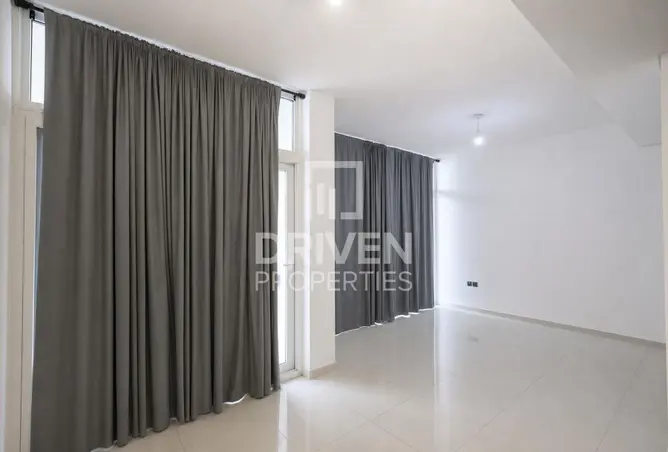 153296110 - Property Image 3