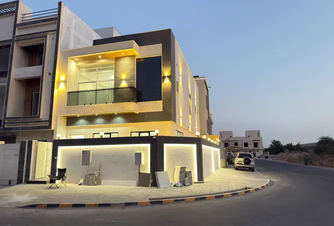 155521789 - صورة العقار 2