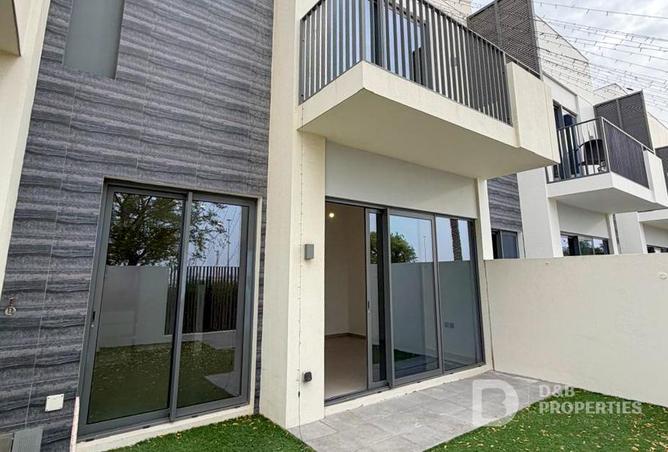 81112159 - Property Image 2