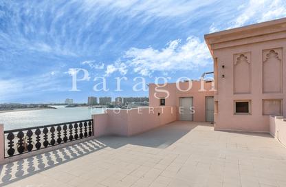 Villa - 5 Bedrooms - 7 Bathrooms for sale in Al Hamra Village Villas - Al Hamra Village - Ras Al Khaimah