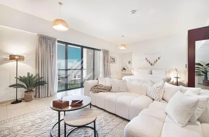 Apartment - Studio - 1 Bathroom for rent in Rimal 4 - Rimal - Jumeirah Beach Residence - Dubai