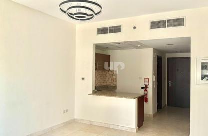 Apartment - Studio - 1 Bathroom for rent in Safeer Tower 1 - Safeer Towers - Business Bay - Dubai