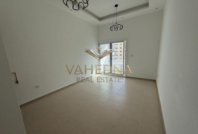 78996559 - Property Image 2