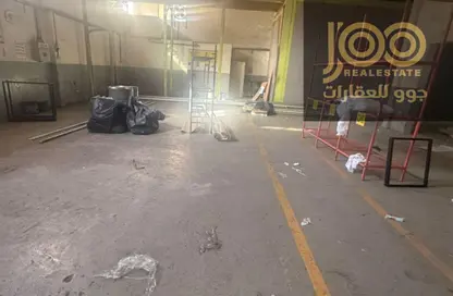 مستودع - استوديو - 3 حمامات للايجار في أم الثعوب - أم القيوين