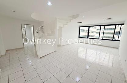 Apartment - 3 Bedrooms - 4 Bathrooms for rent in Al Khaleej Centre Area - Al Raffa - Bur Dubai - Dubai