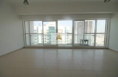 شقة - 3 غرف نوم - 3 حمامات للايجار في ماي فير ريزيدنسي - الخليج التجاري - دبي