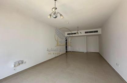 Apartment - 2 Bedrooms - 2 Bathrooms for rent in Al Mamzar - Al Mamzar - Sharjah - Sharjah
